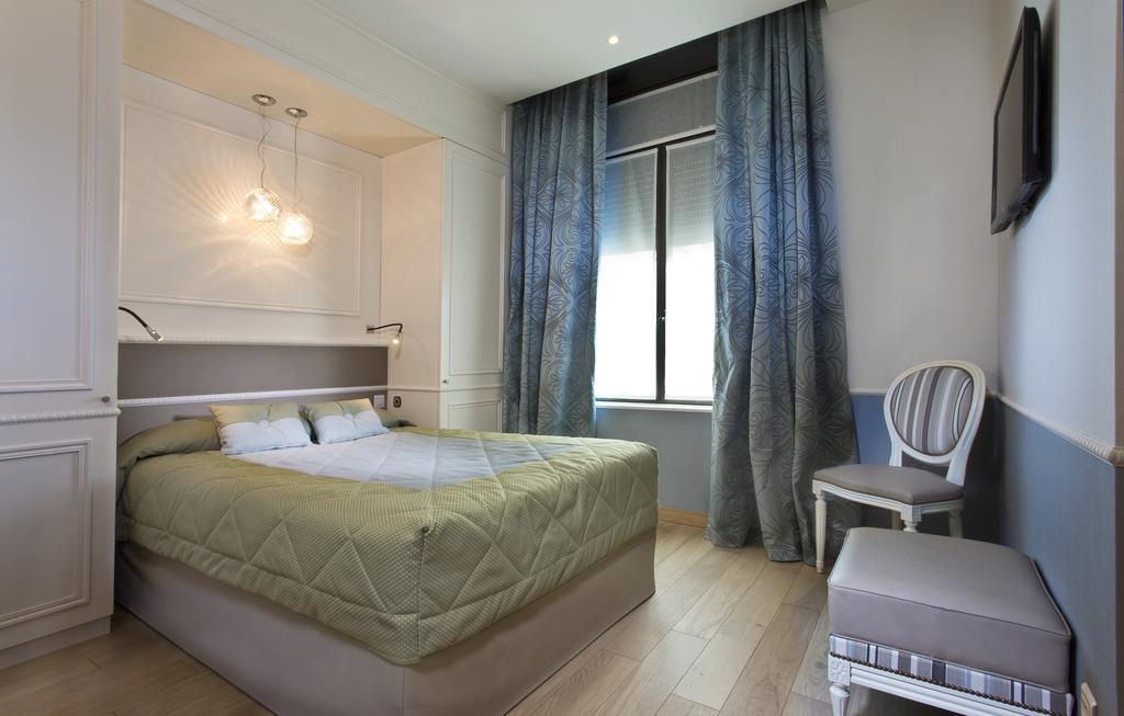 Hotel Daumesnil-Vincennes Eksteriør billede